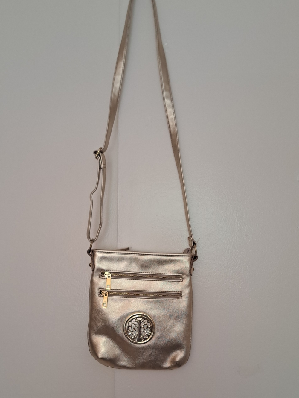 Tree Of Life Women's Metallic Crossbody Bag in Light Gold